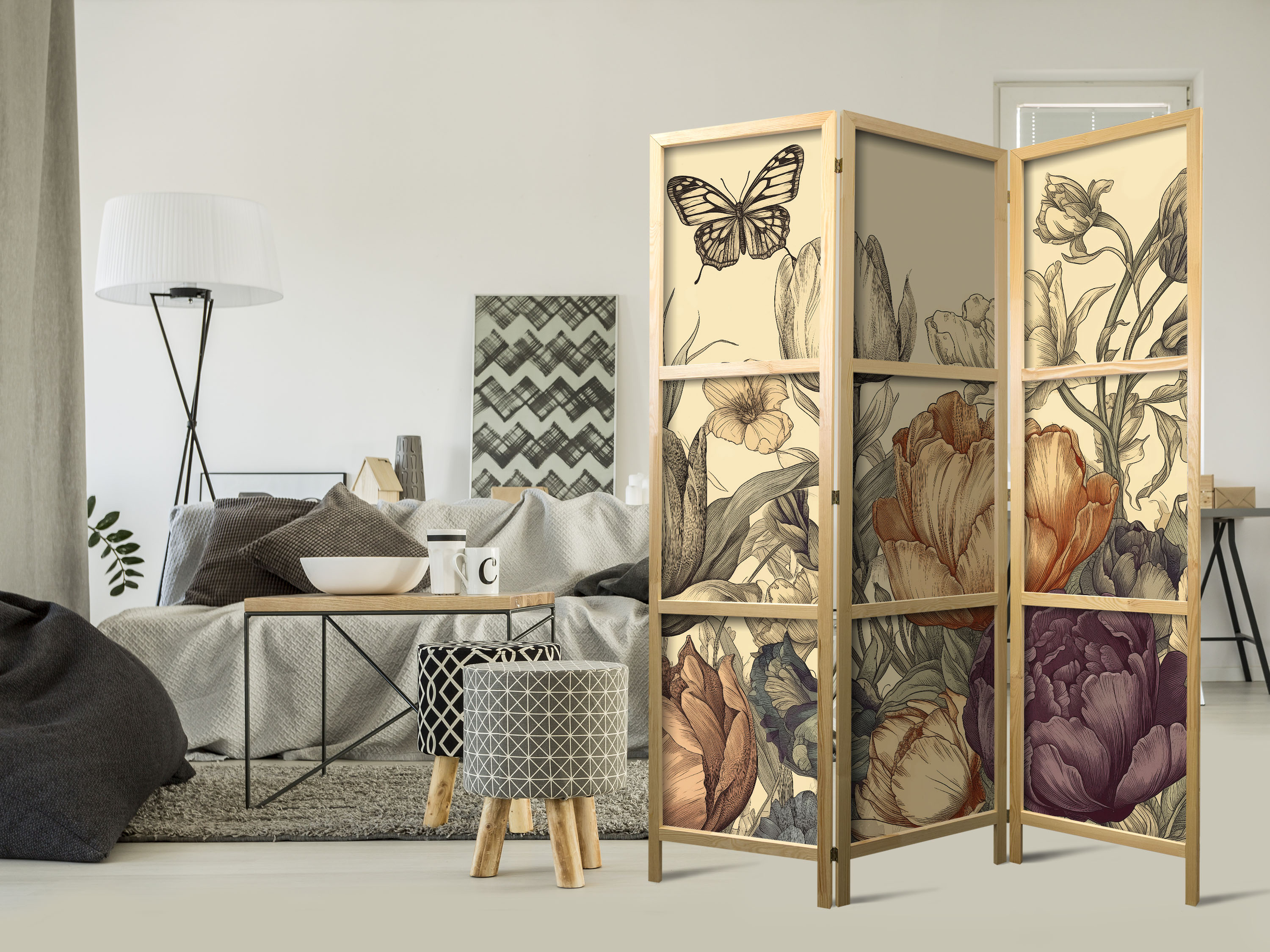 Japanischer Paravent - Tulips in Cream - Illustration of Flowers and Butterflies on a Light Background