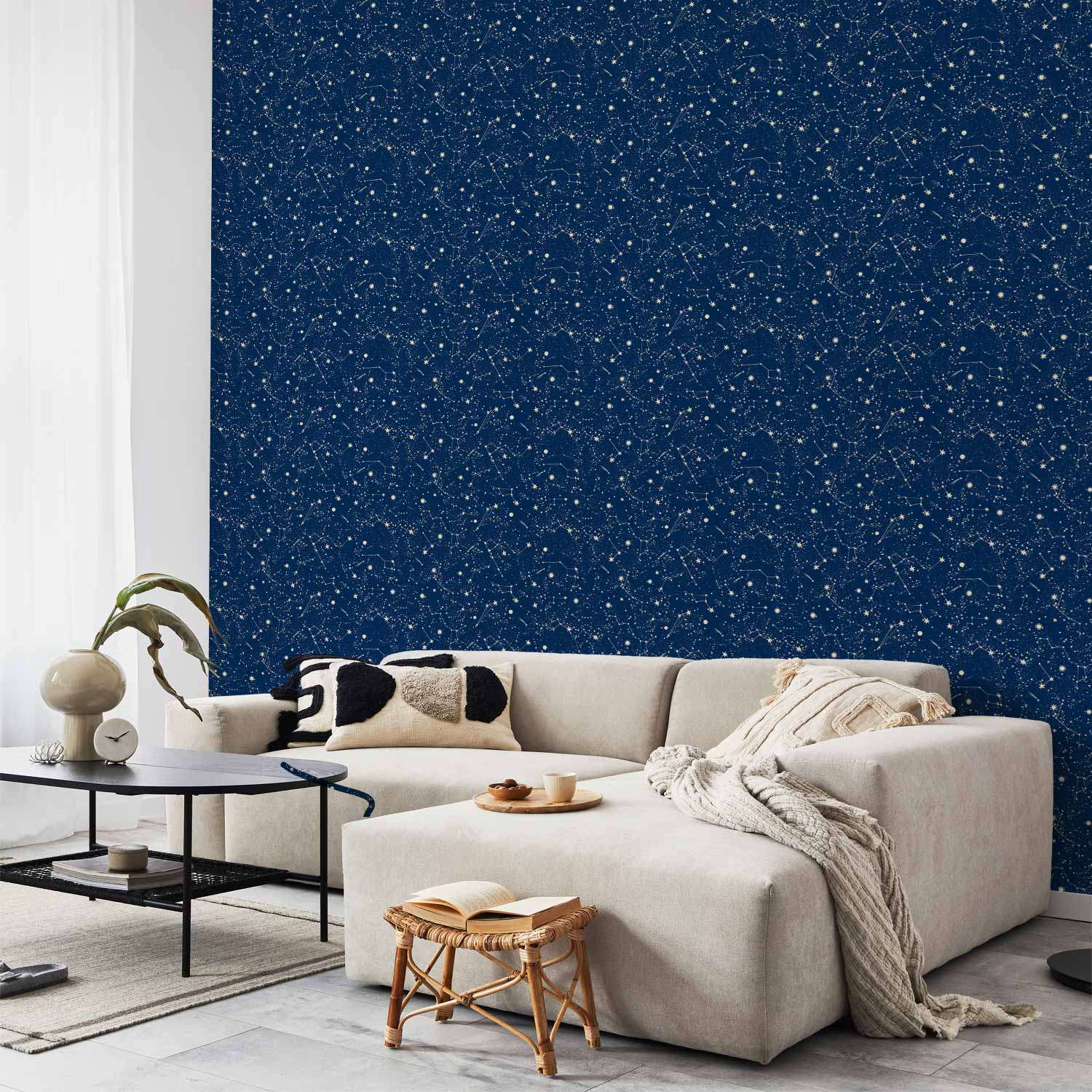 Tapete - Cosmic Inspirations - Pattern with Stars and Constellations on a Dark Background.